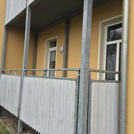 Grossdeuben Lägenhet *